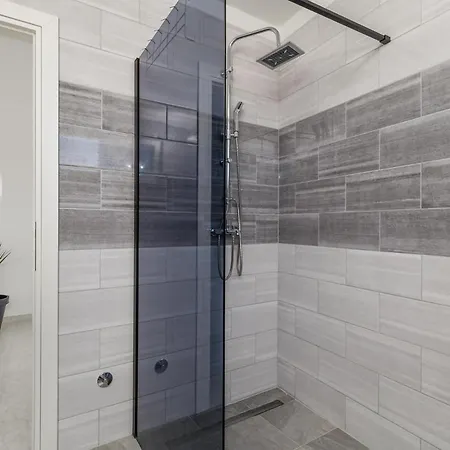Holiday home Cozy In Rab With Outdoor Swimming Pool Lopar
