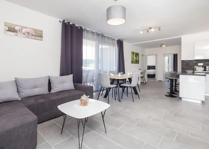 Cozy In Rab With Wifi * Lopar