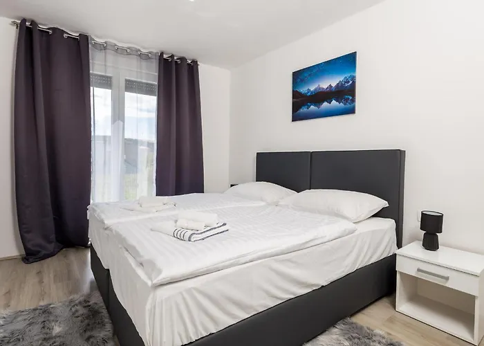 Cozy In Rab With Wifi