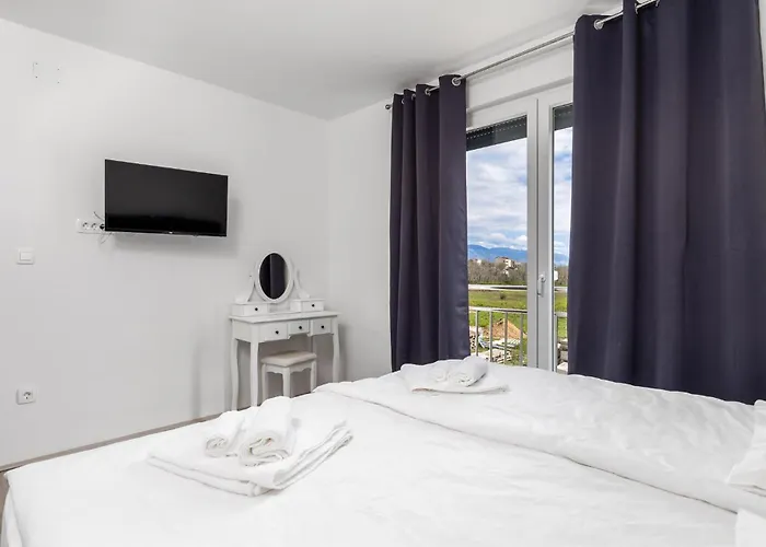 Nyaraló Cozy In Rab With Wifi