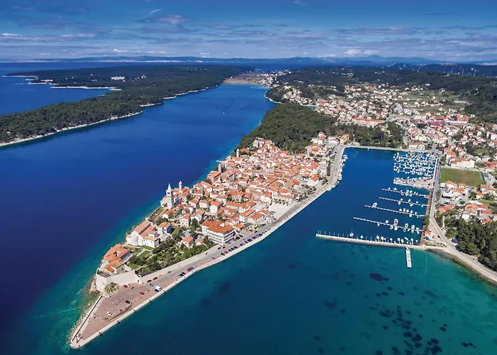 Cozy In Rab With Wifi Nyaraló *